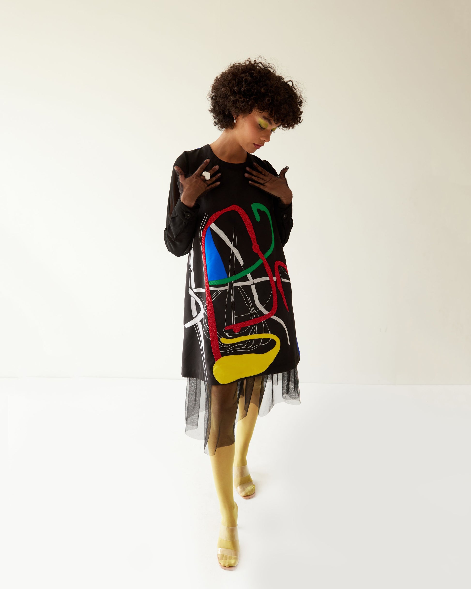 PAINT STAIN EMBROIDERED DRESS