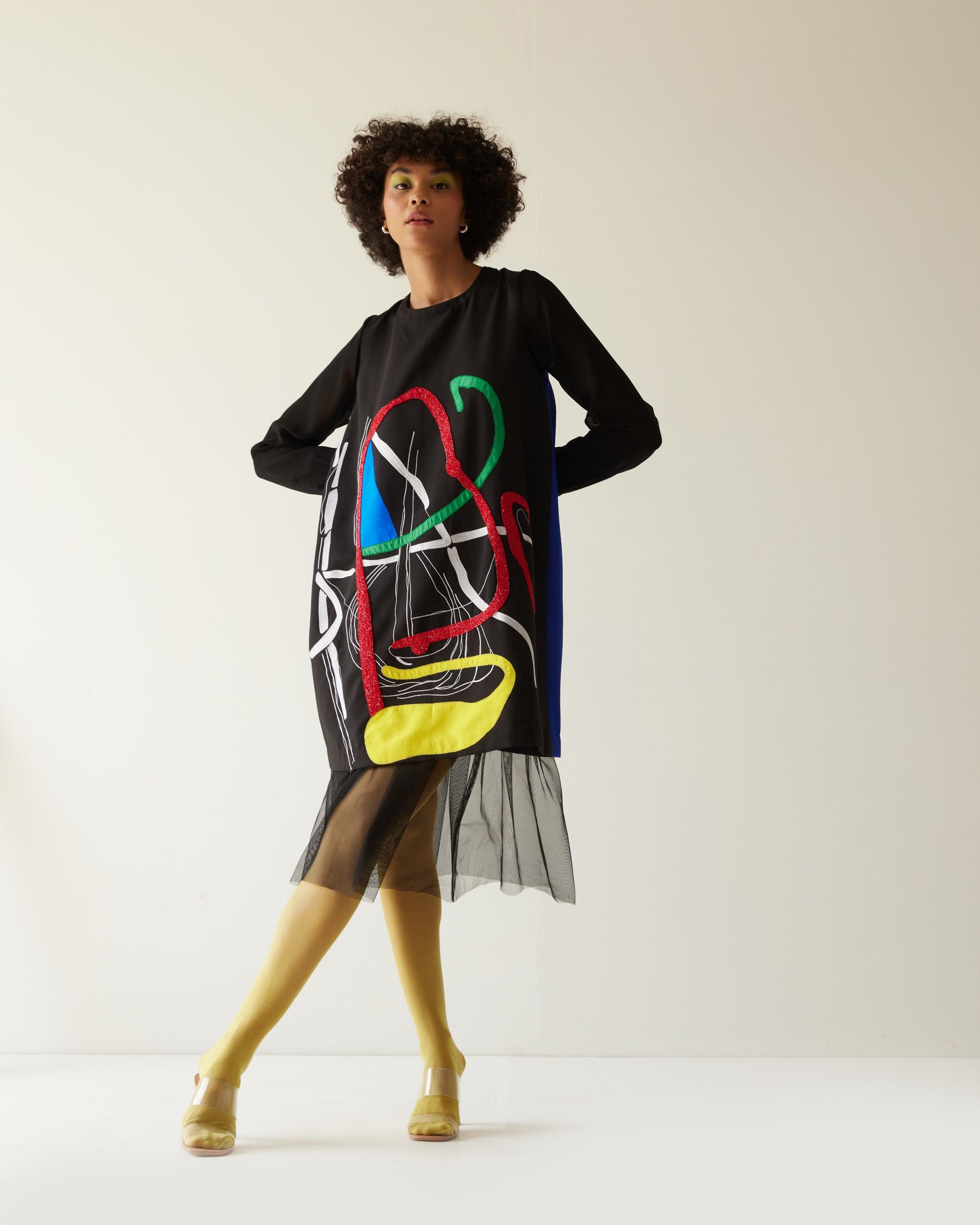 PAINT STAIN EMBROIDERED DRESS