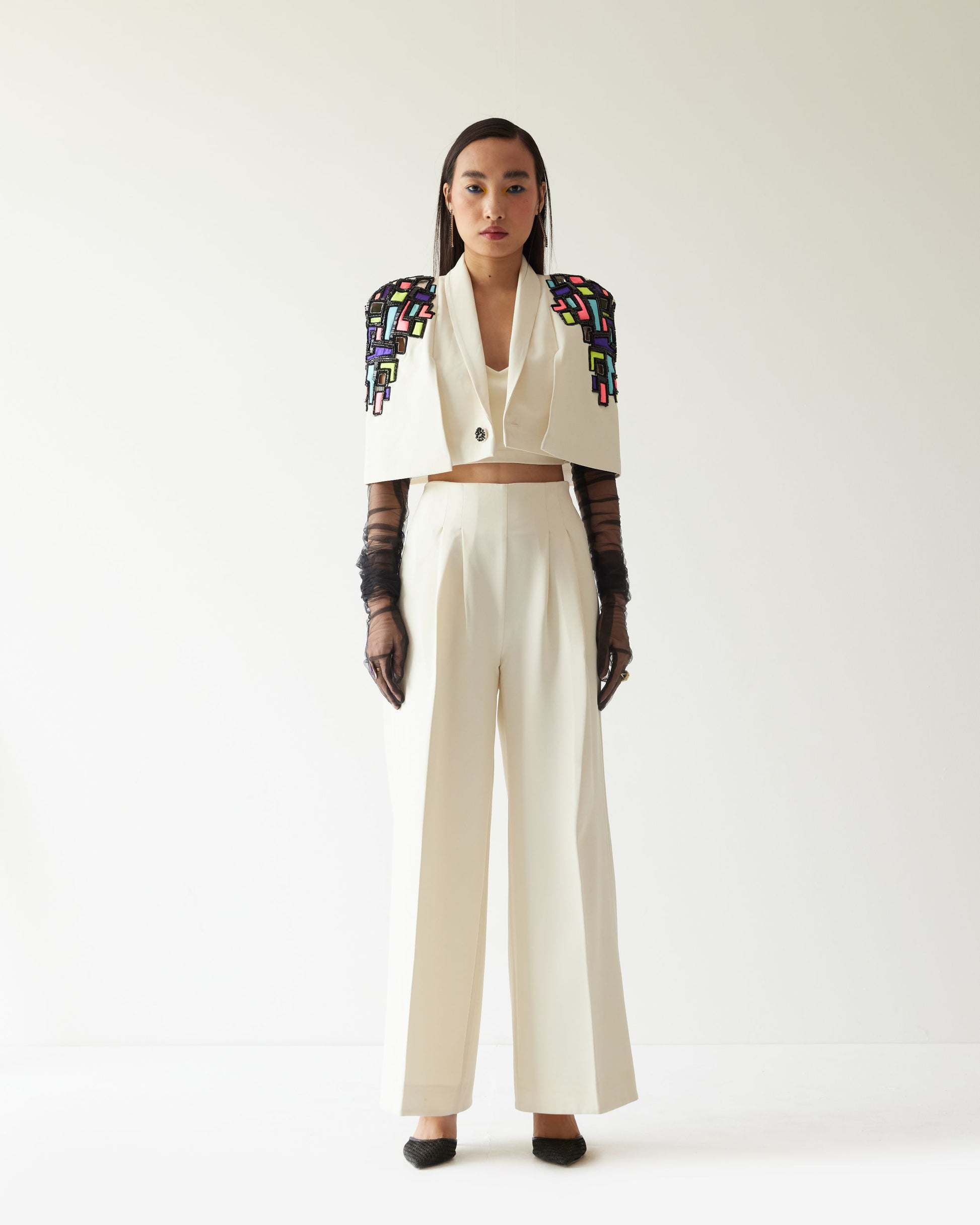 BUILDING RAISED SHOULDER CROPPED JACKET WITH TROUSERS CO-ORD SET
