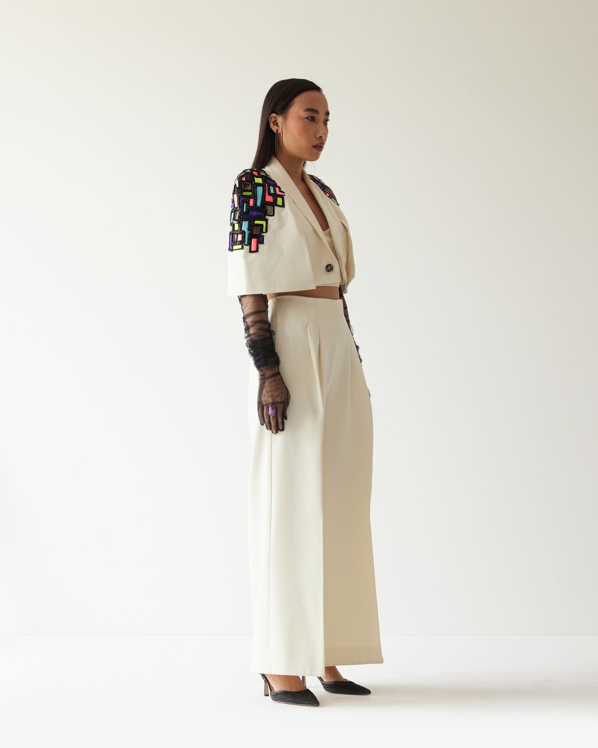 BUILDING RAISED SHOULDER CROPPED JACKET WITH TROUSERS CO-ORD SET