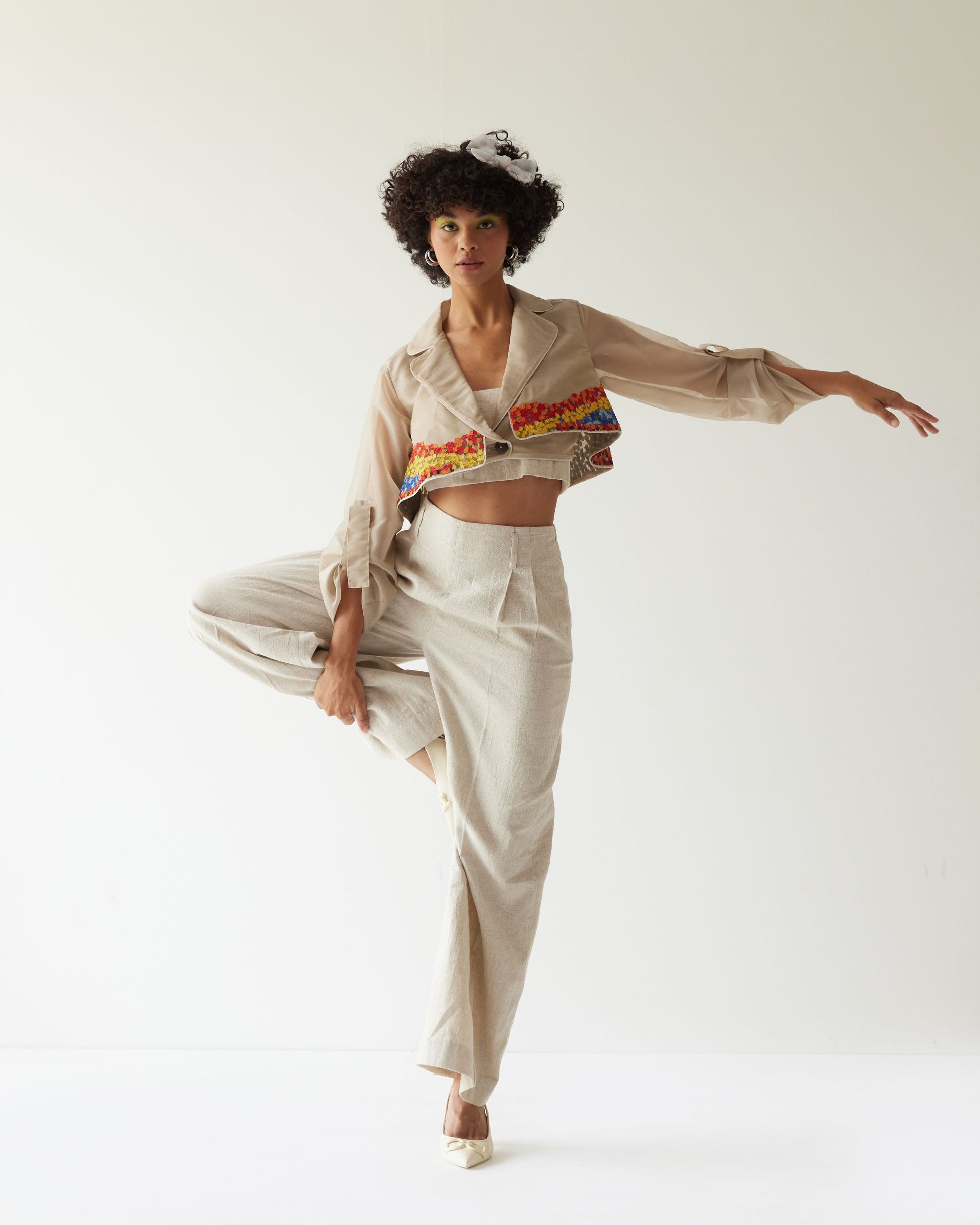 ORGANZA FLOWER VALLEY  LAYERED CROPPED BLAZER CO-ORD SET