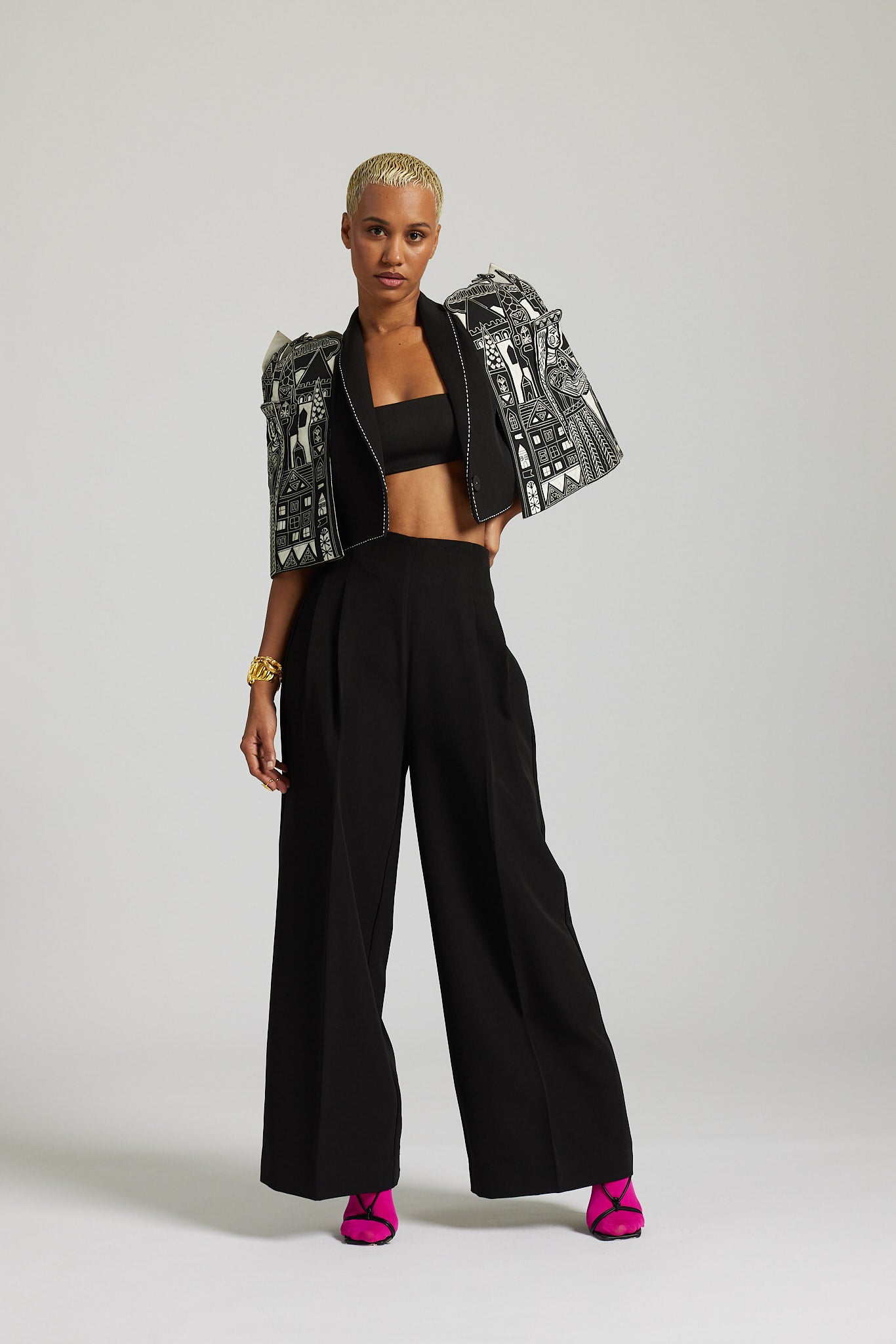 Black dream house with Trousers Co-ord