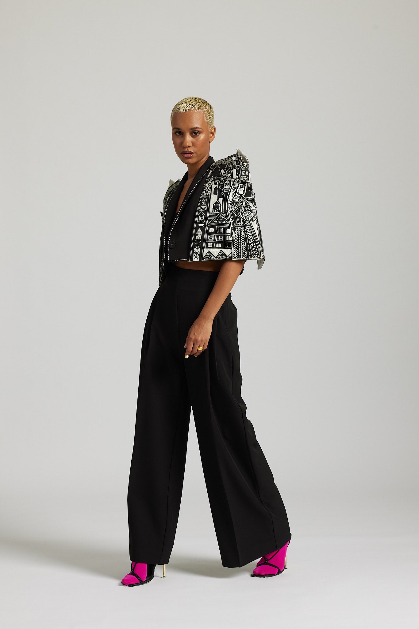 Black dream house with Trousers Co-ord