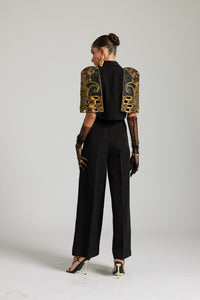 2 Face Lines with Trousers